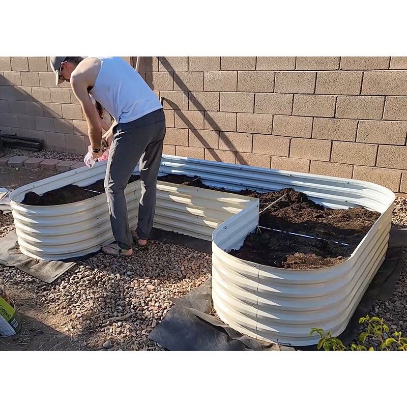 filling U-shaped Garden Bed with soil-Vegega