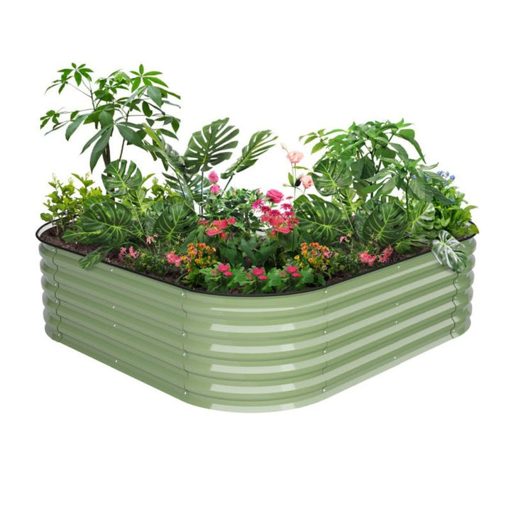 green heart shaped garden bed-Vegega